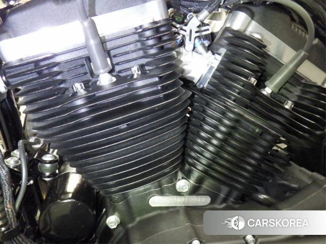 Engine photo
