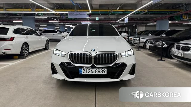BMW 5 Series (G60) id 4505348 из Кореи 11
