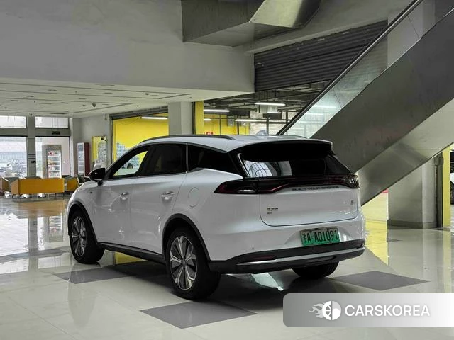 BYD Tang Yi 2021 Белый из Китая, фото 3
