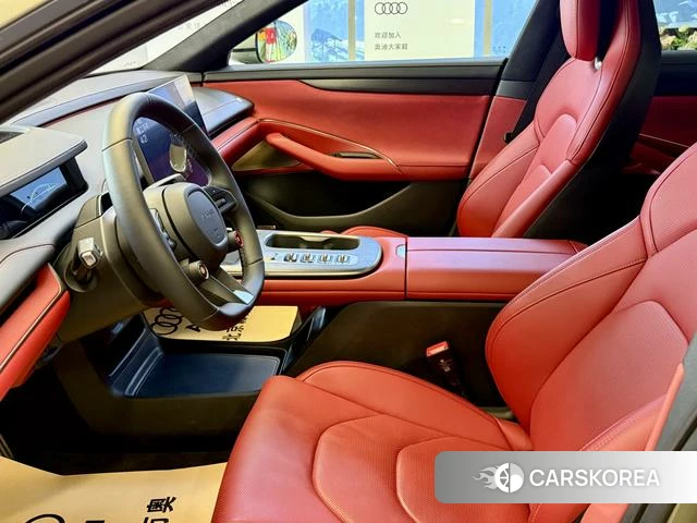 Xiaomi Car Xiaomi SU7 2024 Зеленый из Китая, фото 3