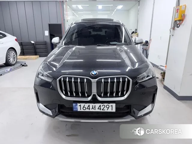 BMW X1 (U11) 2024 Черный из Кореи, фото 3