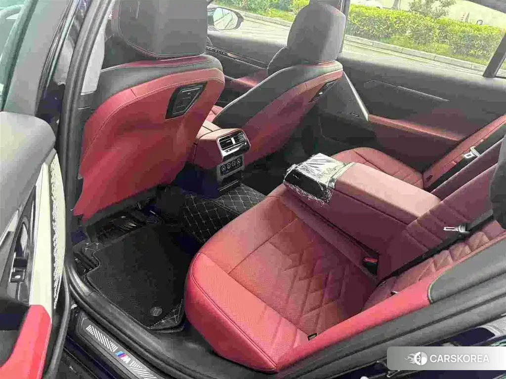 BMW 5 series 2026 Черный из Китая, фото 3