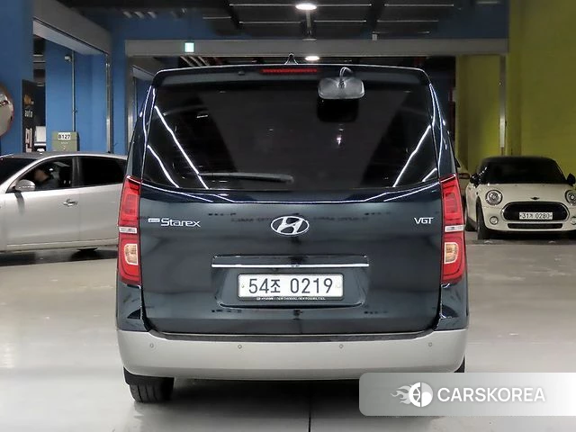 Hyundai The New Grand Starex id 3911684 из Кореи 13