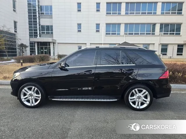 Mercedes-Benz GLE - Class W166 id 3651837 из Кореи 13