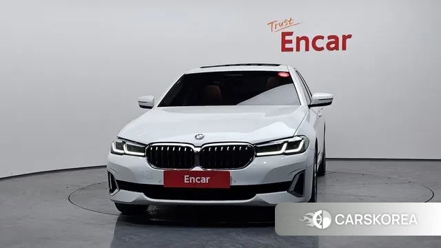 BMW 5 Series (G30) id 3640647 из Кореи 13