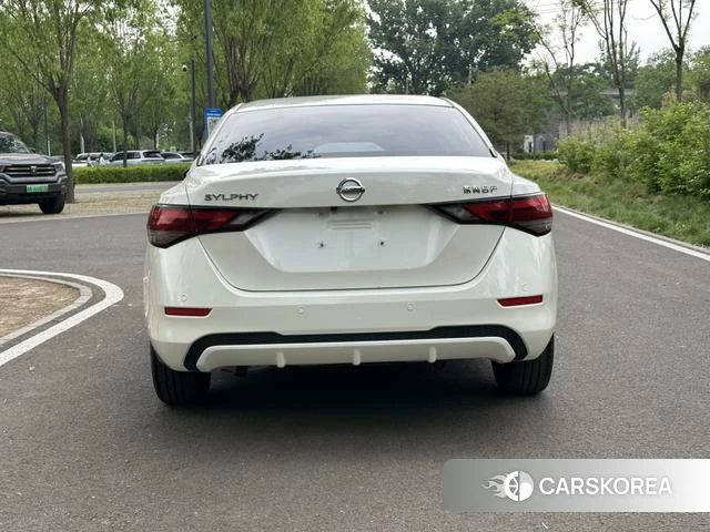 Nissan Xuan Yi id 4336050 из Китая 9
