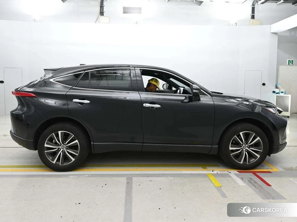 Toyota Harrier 2023 из Японии, фото 3