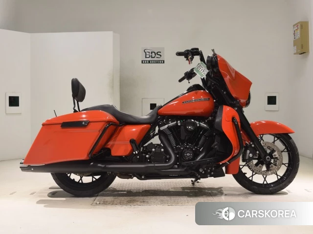 Проданный Harley-Davidson Street Glide FLHXS1870 2020 из Японии, фото 4