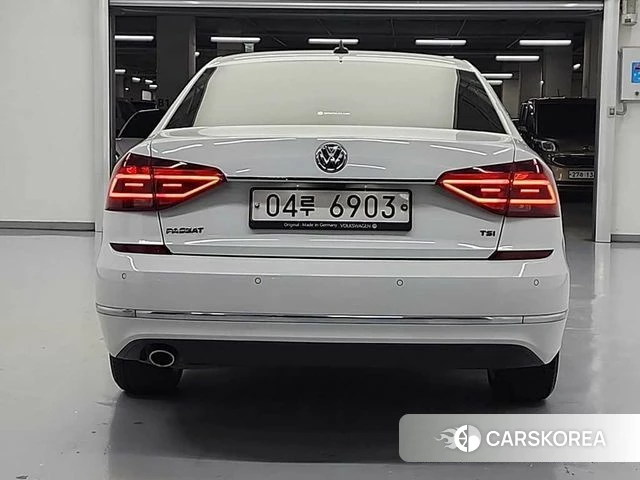 Volkswagen The New Passat id 4705667 из Кореи 13