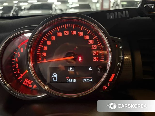 Mini Cooper 2019 Черный из Кореи, фото 3