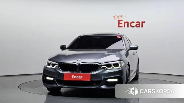 BMW 5 Series (G30) id 4203947 из Кореи 13