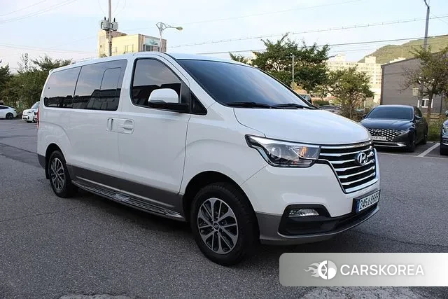 Hyundai The New Grand Starex id 3214246 из Кореи 13