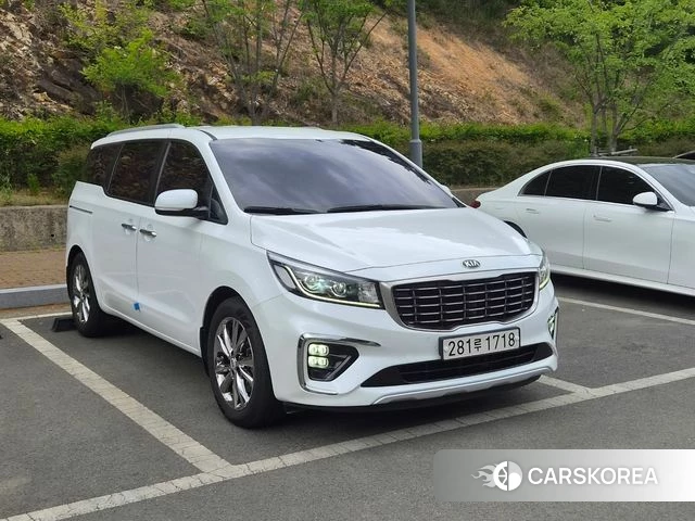Kia The New Carnival id 4318122 из Кореи 13
