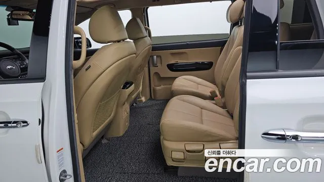 Kia The New Carnival id 2765353 из Кореи 13