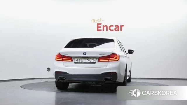 BMW 5 Series (G30) id 4465743 из Кореи 23