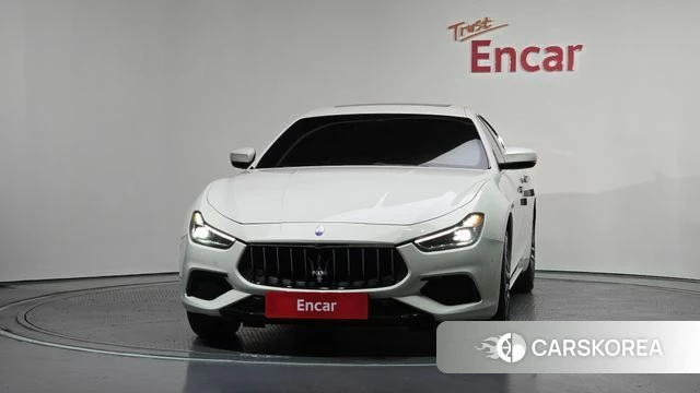 Maserati Ghibli id 3898923 из Кореи 13
