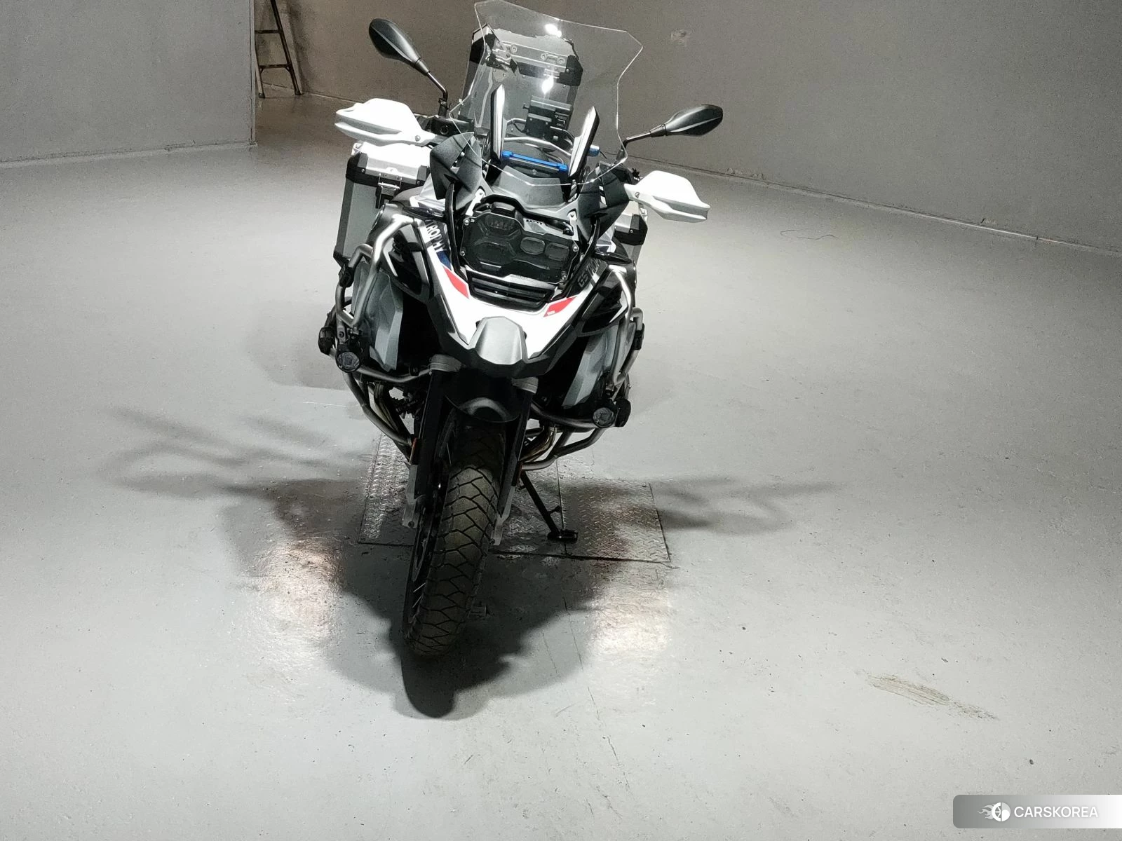 Проданный BMW R1250GS ADVENTURE 2023 из Японии, фото 4