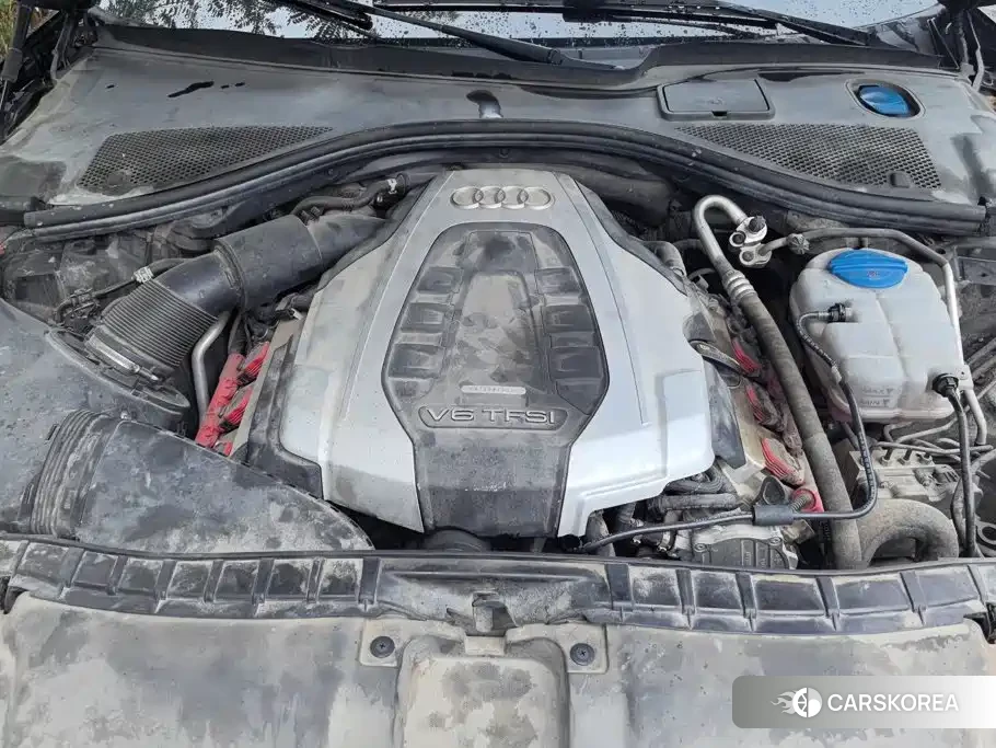 Audi A6L id 4600843 из Китая 8