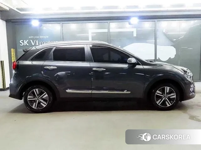 Kia The New Niro id 3439470 из Кореи 13