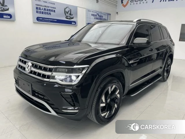 Volkswagen Tourang 2021 Черный из Китая, фото 3
