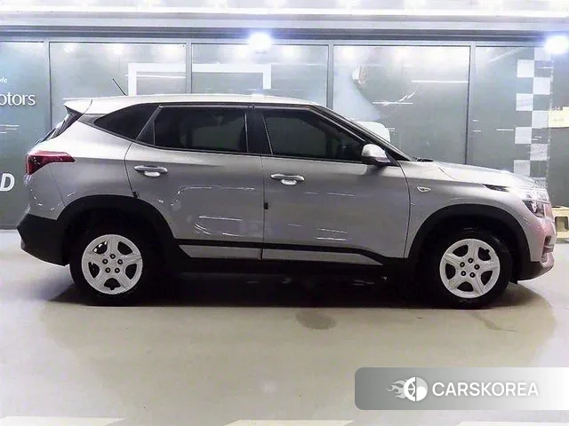 Kia Seltos id 3098172 из Кореи 13