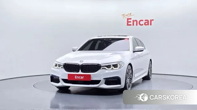 BMW 5 Series (G30) id 3713512 из Кореи 13