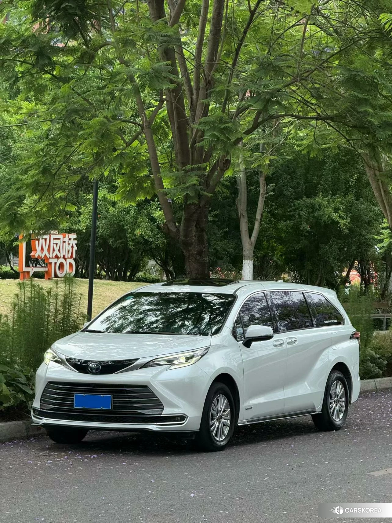 Toyota Saina 2021 Белый из Китая, фото 3