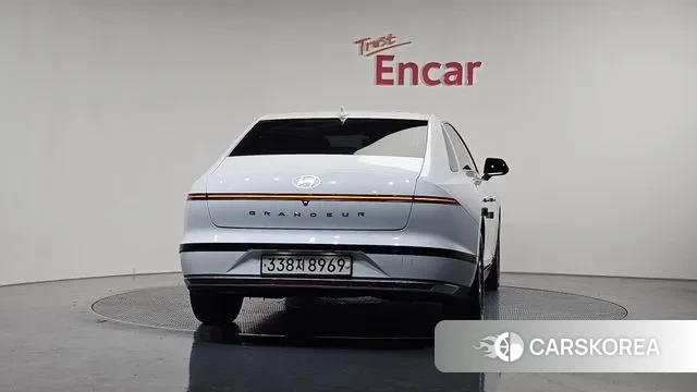 Hyundai Grandeur Hybrid (GN7) id 3432134 из Кореи 13