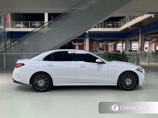 Mercedes-Benz Class C id 4253299 из Китая 13