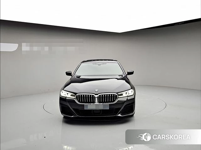 BMW 5 Series (G30) id 4187138 из Кореи 13