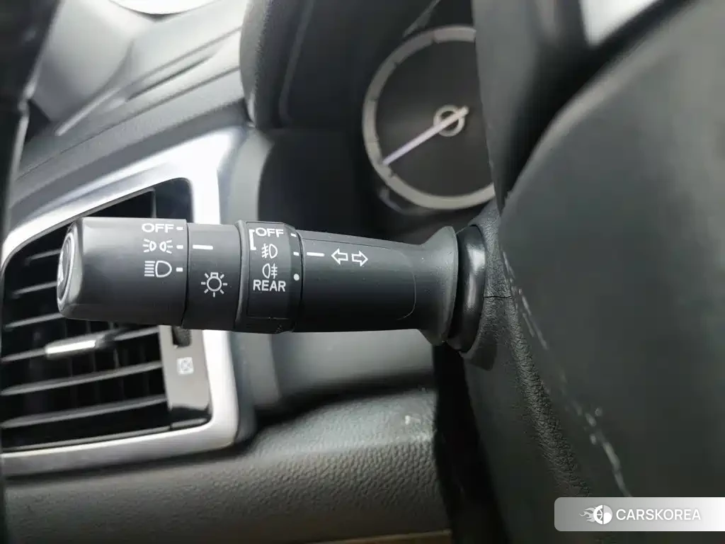 Honda UR-V id 4599817 из Китая 17