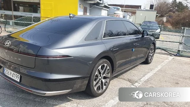 Hyundai Grandeur (GN7) id 3776735 из Кореи 9