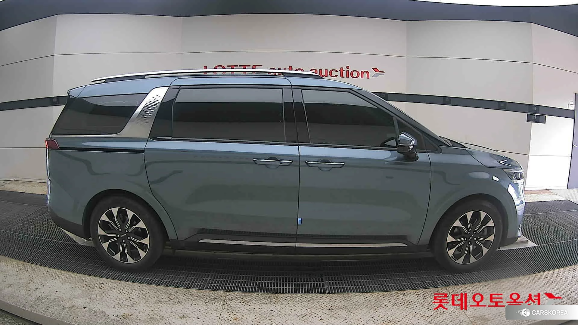 Kia Carnival Limousine id 4289534 из Кореи 23