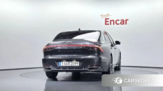 Hyundai The New Grandeur IG Hybrid id 4409825 из Кореи 23