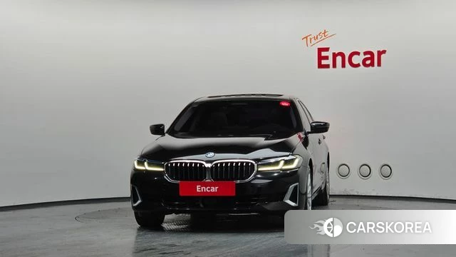 BMW 5 Series (G30) id 4549288 из Кореи 23