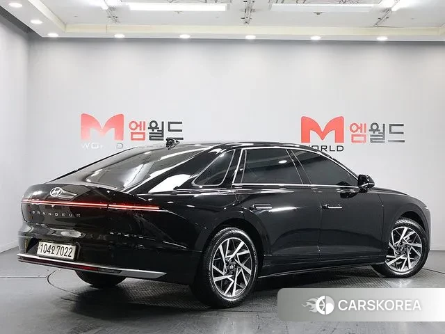 Hyundai Grandeur (GN7) id 3599660 из Кореи 13