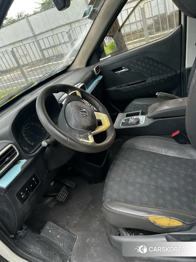 Beiqi Changhe BAIC EV5 2019 Белый из Китая, фото 3
