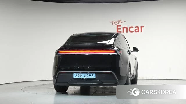 Tesla Model Y id 4719680 из Кореи 23