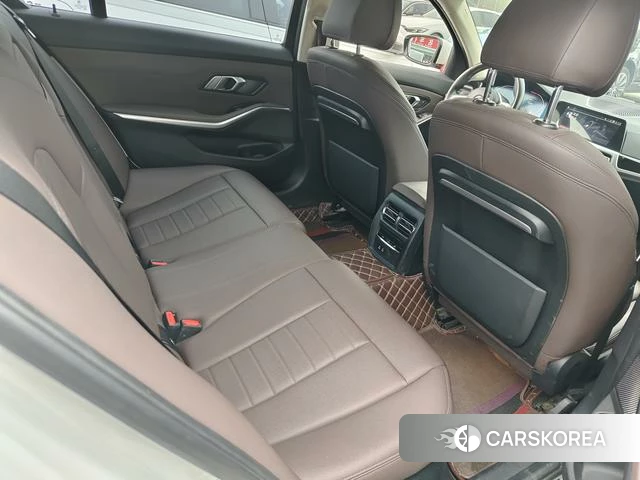 BMW 3 series 2021 Белый из Китая, фото 3