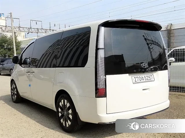 Hyundai Staria id 3746996 из Кореи 13