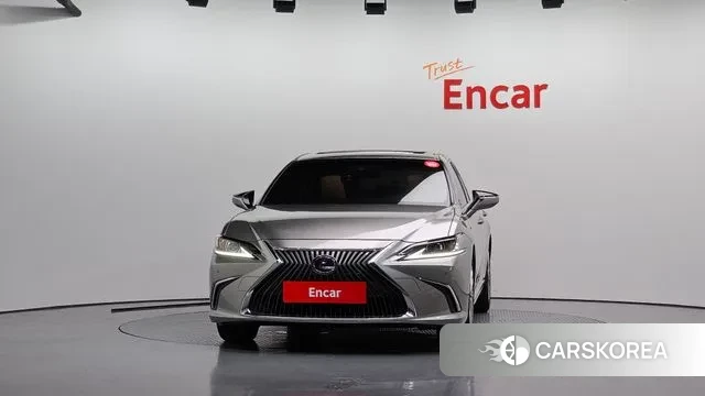 Lexus ES300h 7th generation id 3012353 из Кореи 13