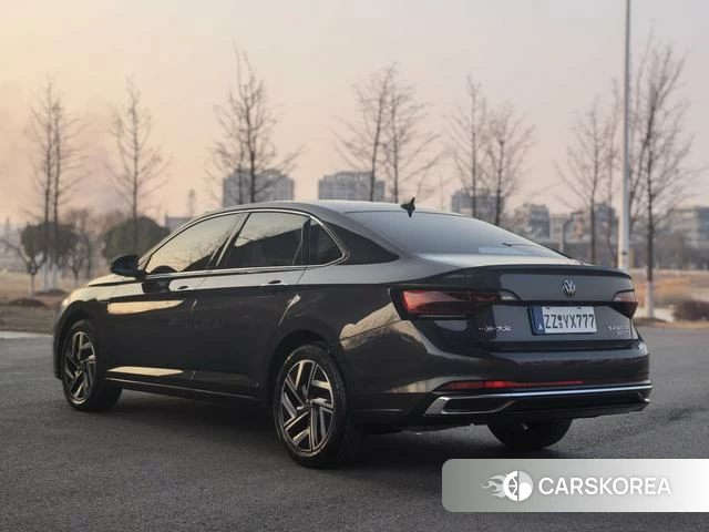 Volkswagen Sagitar id 4320740 из Китая 8