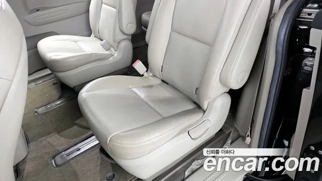 Kia The New Carnival id 2580642 из Кореи 13