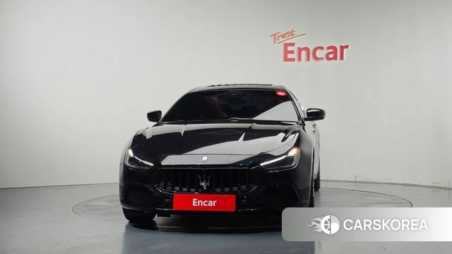 Maserati Ghibli id 4721304 из Кореи 23