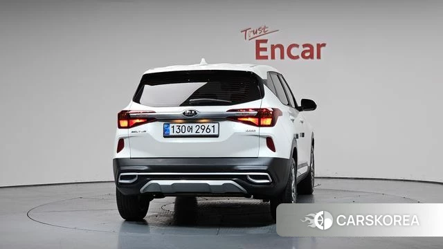 Kia Seltos id 4283508 из Кореи 23