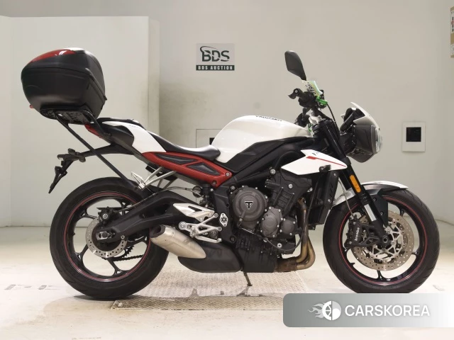 Triumph STREET TRIPLE R 2018 из Японии, фото 2