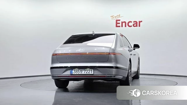 Hyundai Grandeur Hybrid (GN7) id 3933663 из Кореи 13