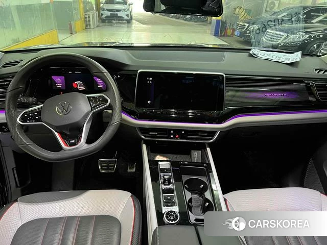 Volkswagen Tourang 2024 Черный из Китая, фото 3