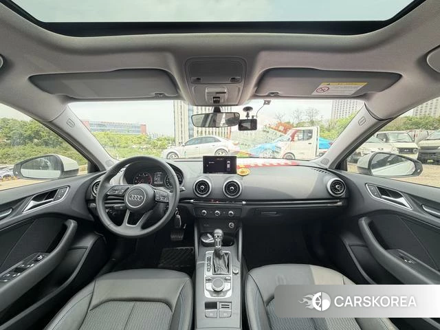 Audi A3 2020 Белый из Китая, фото 6