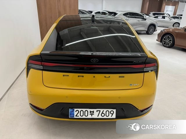 Toyota Prius 5th Generation 2024 Желтый из Кореи, фото 6